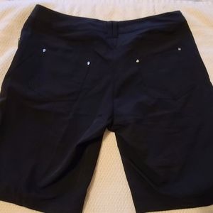 Ladies Emerald 18 Golf Shorts